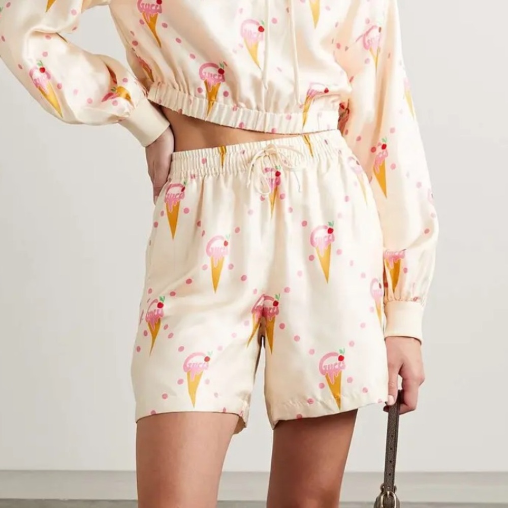 NWT AUTH Gucci Ice Cream silk shorts FULL SET AVAIL